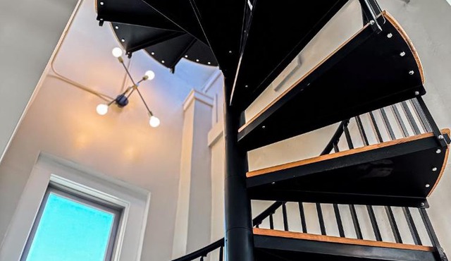 The Historic Lyric Penthouse with Private Rooftop