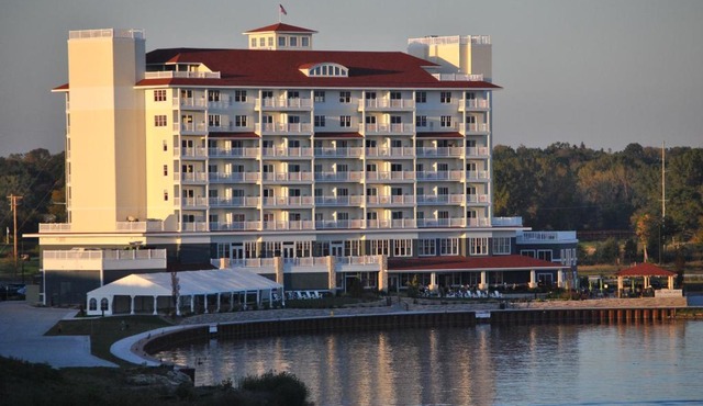 The Inn at Harbor Shores