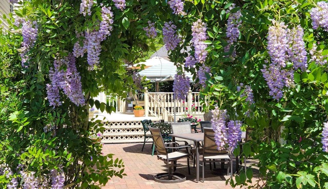The Lamplighter Bed & Breakfast of Ludington
