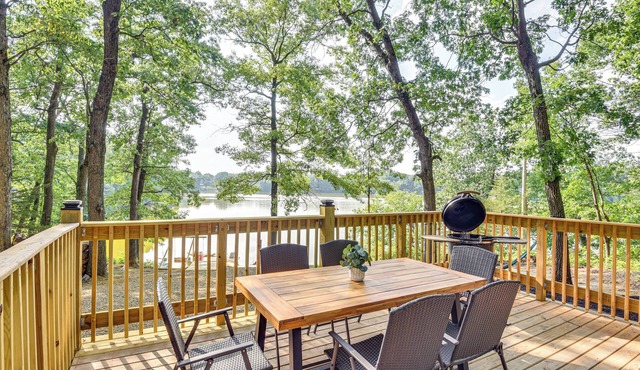 Three Rivers Cottage w/Private Dock & Fire Pit!