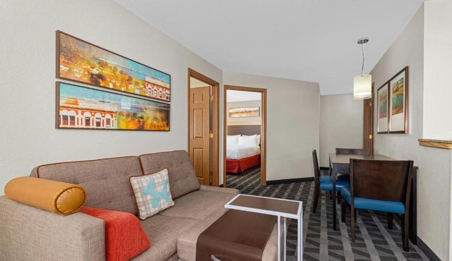 TownePlace Suites by Marriott Brookfield