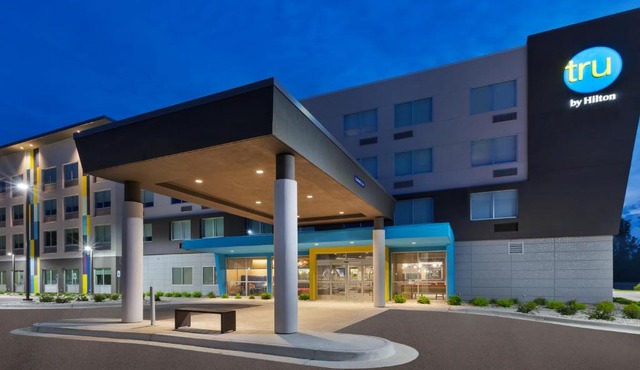 Tru By Hilton Comstock Park Grand Rapids, MI