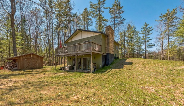 Twice Upon A Lake : Summer Retreat for the Whole Family