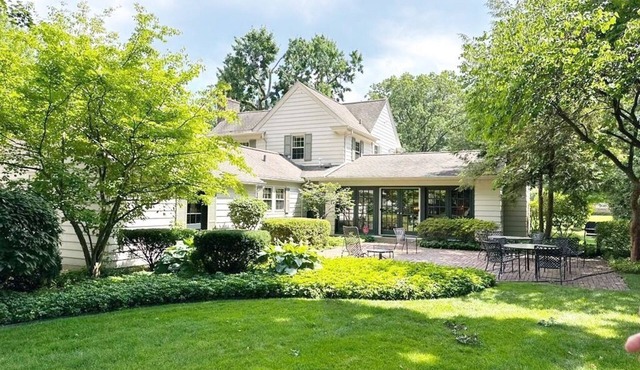 Twyckenham House Elegant 5BR Stay Near Notre Dame Sleeps 10+