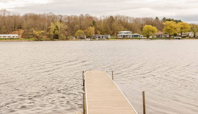 Unplug, Unwind, and Explore at Papa's Place.