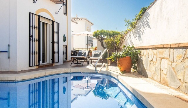 Villa Sofia - Three Bedroom Villa, Sleeps 6 in Nerja