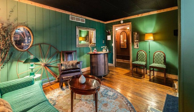 Vintage Main Street Retreat Sleeps 25