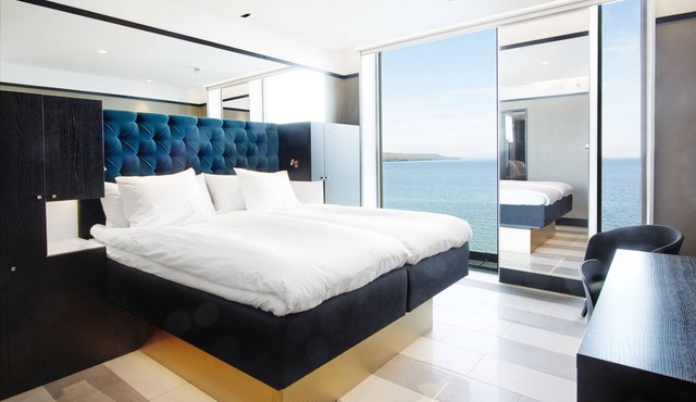 Vox Hotel