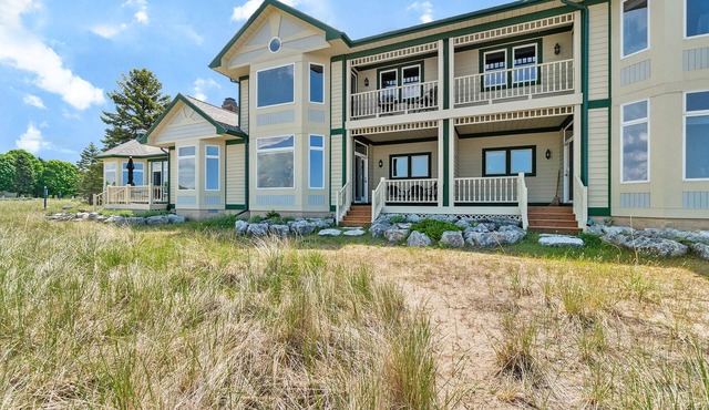 Waterfront Condo at Harbor Village