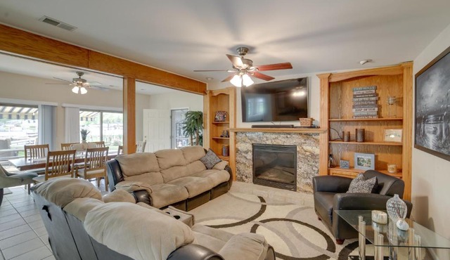 Waterfront Jackson Vacation Rental on Olcott Lake!