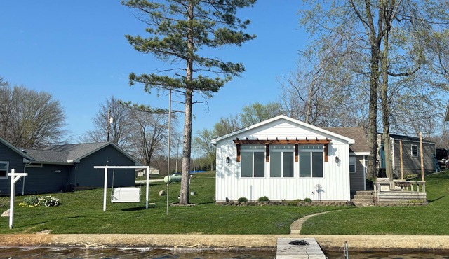 Webster Lake home