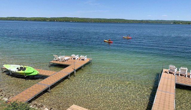 Whaleback Inn