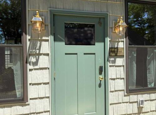 Wolfsbane - Upscale 2 bedroom Villa at Petite Acres