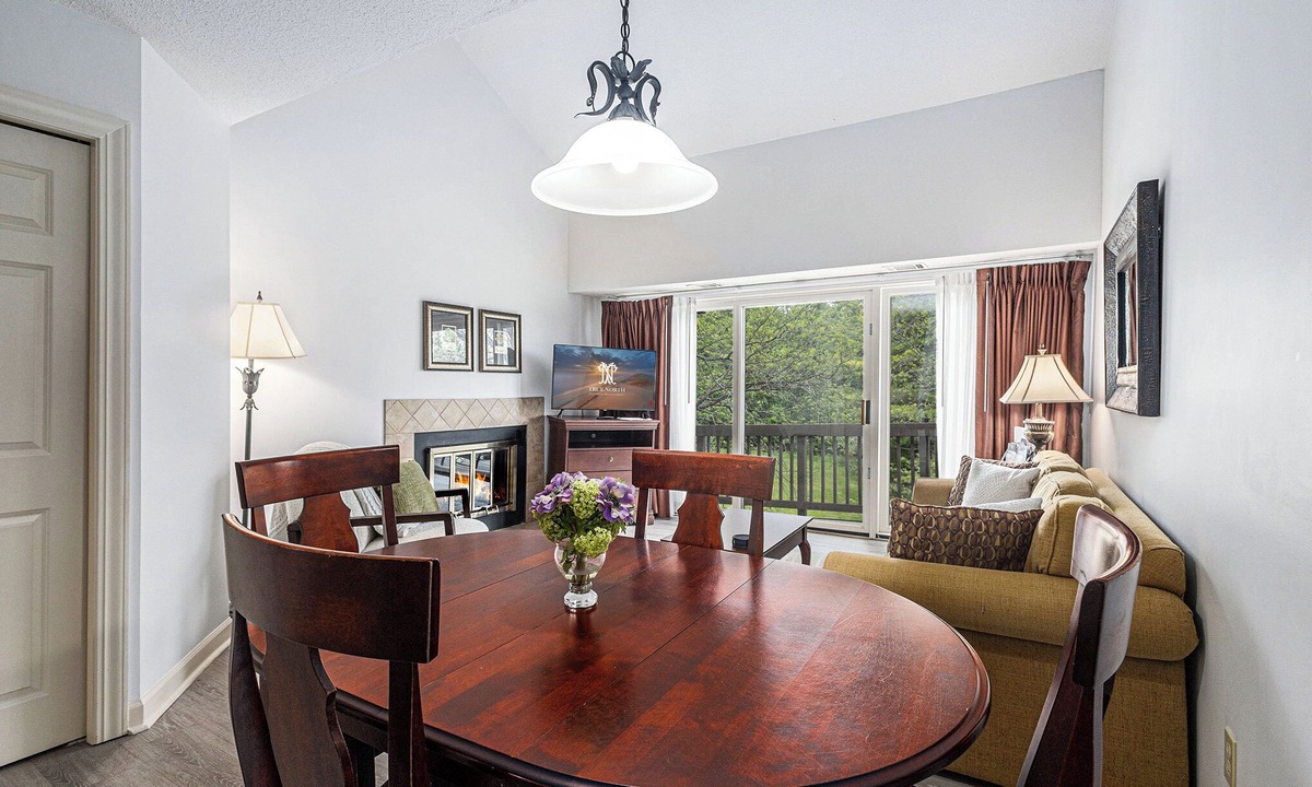 Acme Condo | ⛳ Golf View Retreat @ Grand Traverse Resort | 2 King Suites + Loft + Champagne Welcome ➠ 5569
