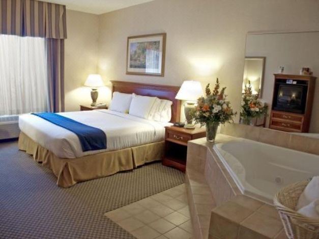 Photo of Bedroom in Alpine Center