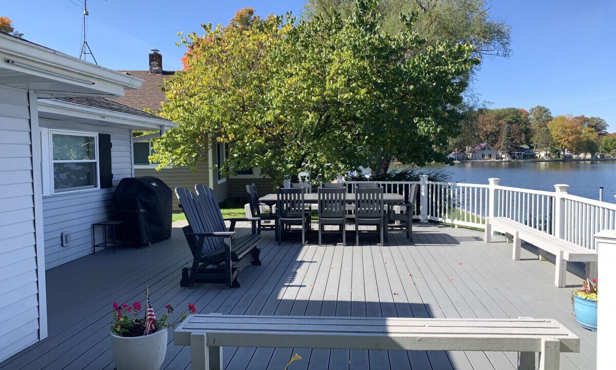 Photo of Outdoor in Lakeview
