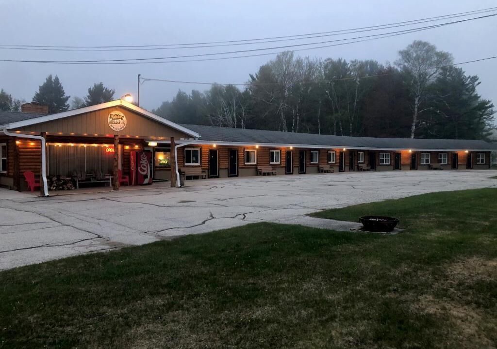 Photo of Others in Manistique