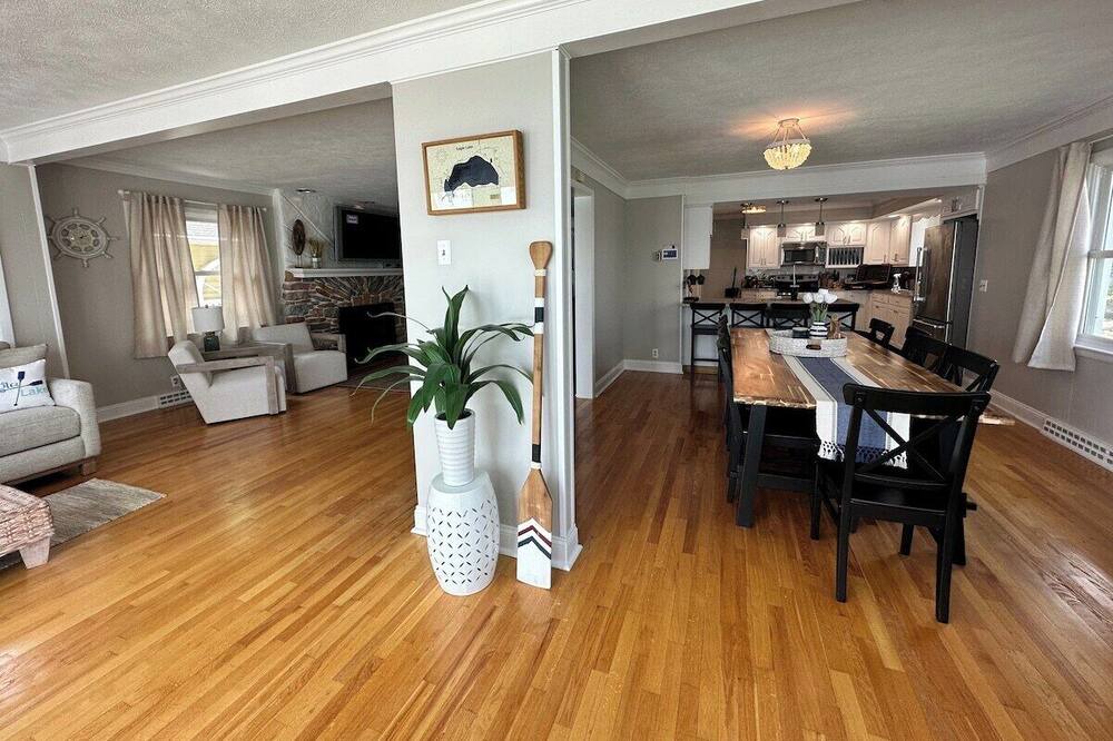 Photo of Bedroom in Edwardsburg