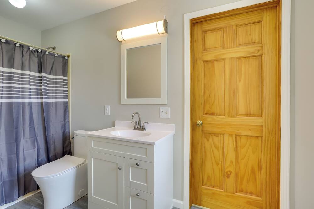 Photo of Bathroom in Lawrence