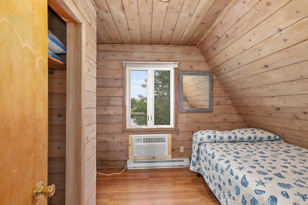 Photo of Bedroom in Stevensville