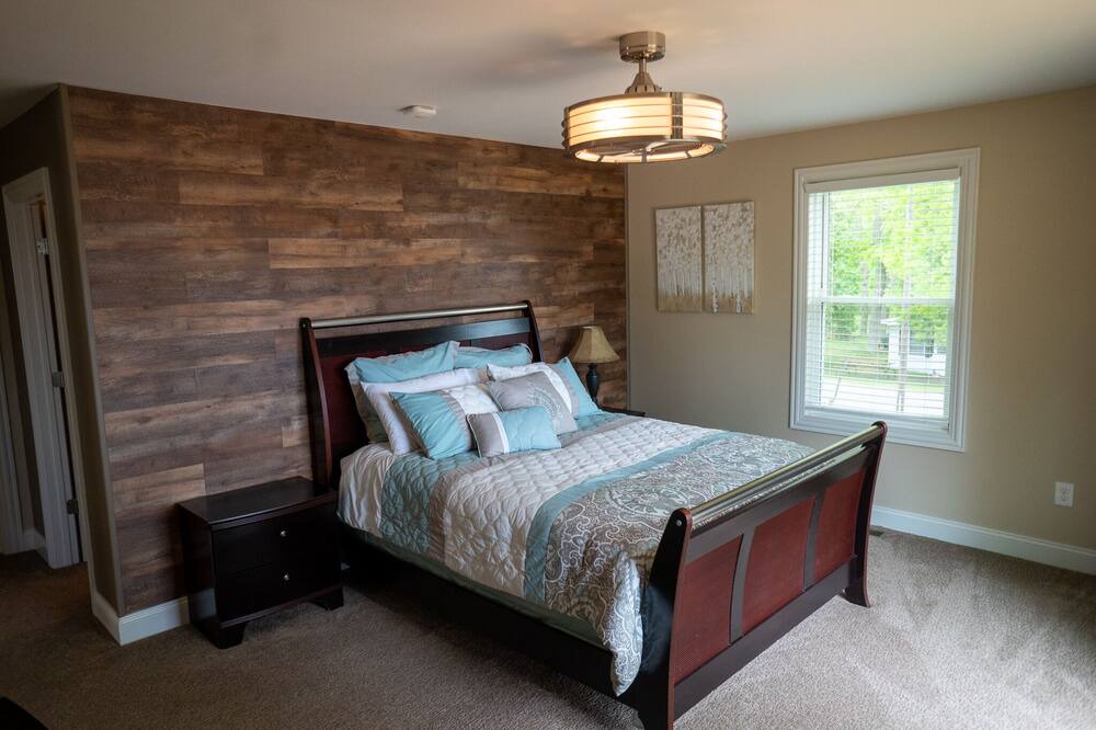 Photo of Bedroom in Shelbyville