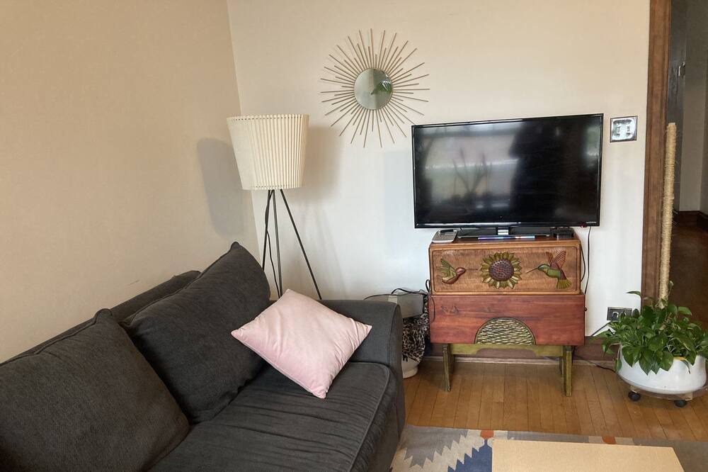 Photo of Livingroom in Uptown