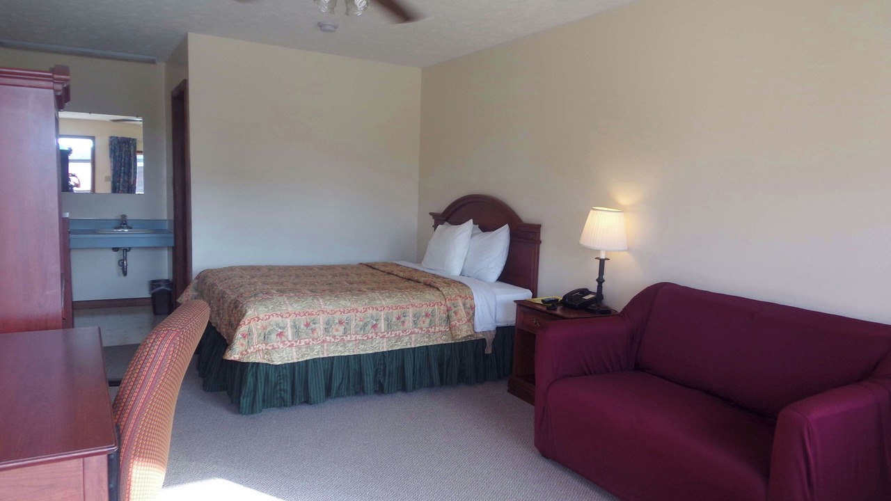 Photo of Bedroom in Warren