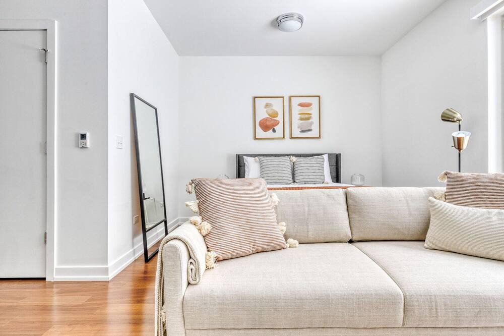 Photo of Livingroom in Uptown