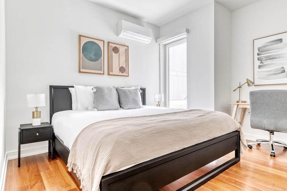 Photo of Bedroom in Uptown