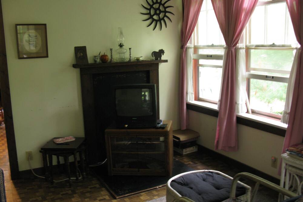 Photo of Bedroom in Glenn