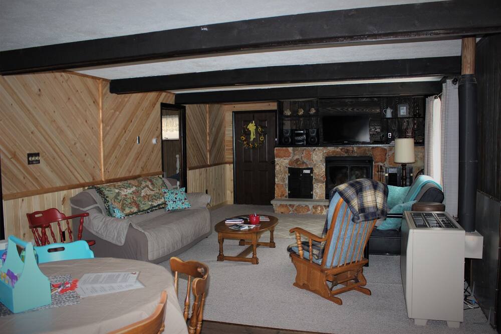 Photo of Livingroom in Athelstane