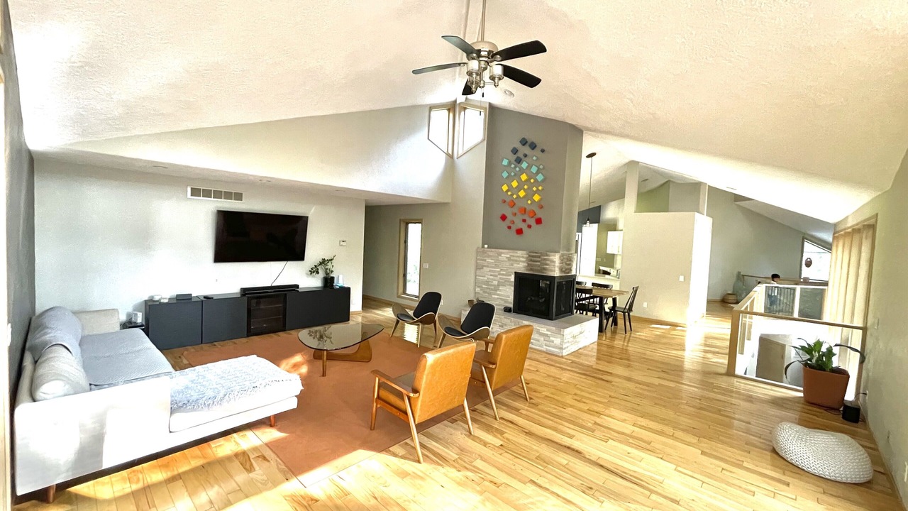 Photo of Livingroom in Battle Creek