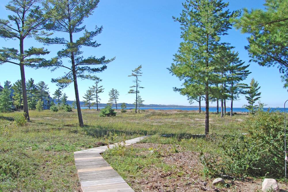 Photo of Others in Glen Arbor