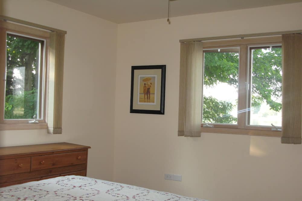 Photo of Bedroom in Rolling Prairie