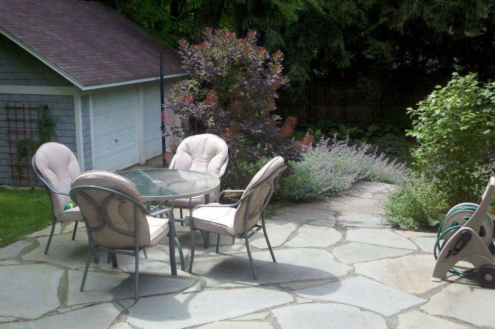 Photo of Outdoor in Lakeside
