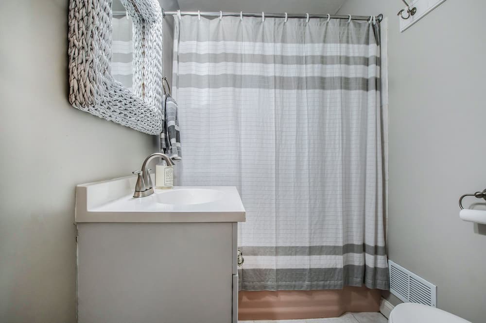 Photo of Bathroom in Edwardsburg