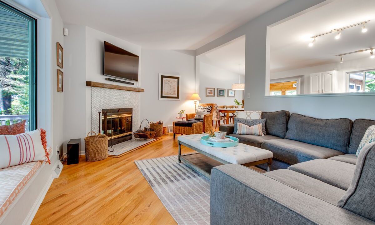 Photo of Livingroom in Harbert