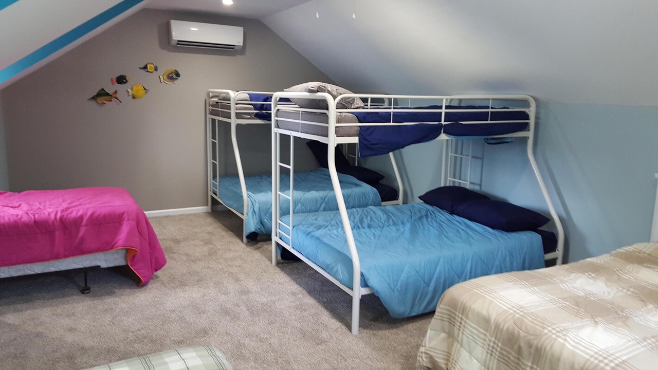 Photo of Bedroom in Sister Lakes