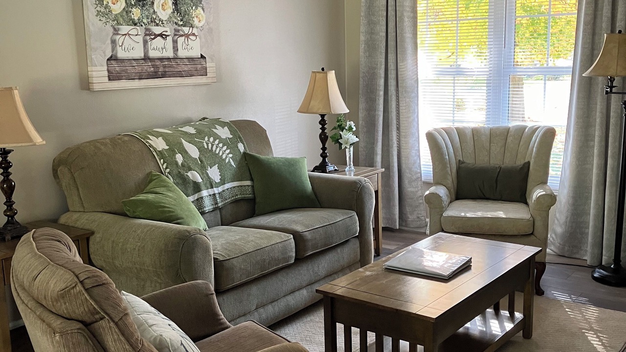 Photo of Livingroom in Goshen