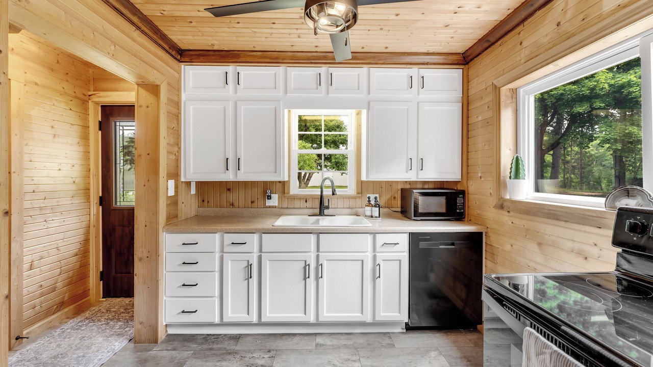Photo of Kitchen in Evart