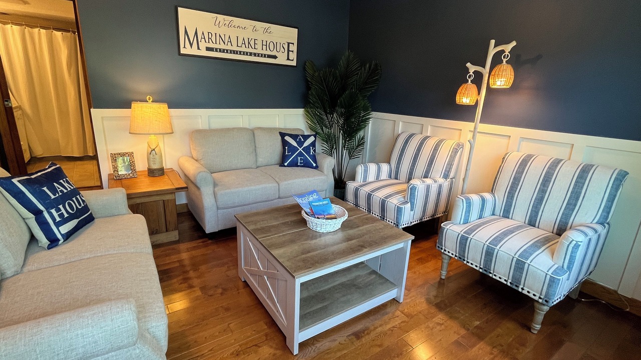 Photo of Livingroom in Ludington