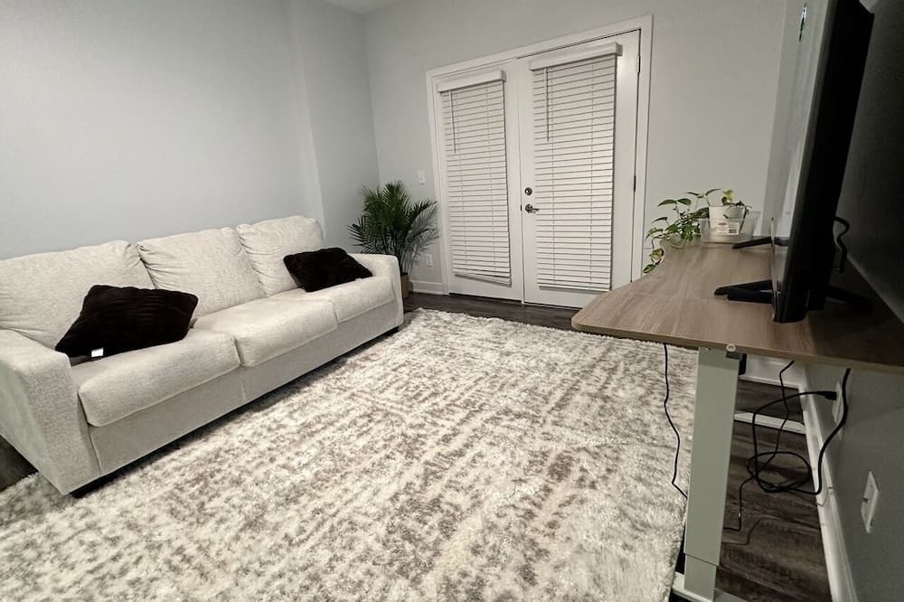 Photo of Livingroom in Elkhart
