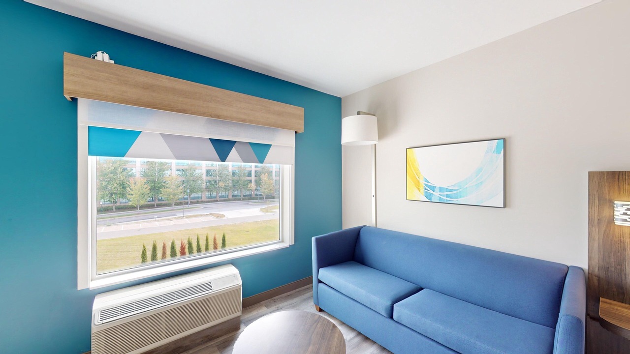 Photo of Bedroom in Schaumburg