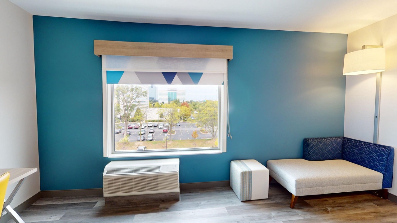 Photo of Bedroom in Schaumburg
