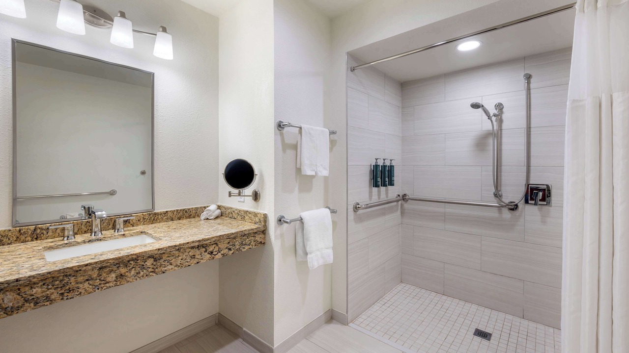 Photo of Bathroom in Mishawaka