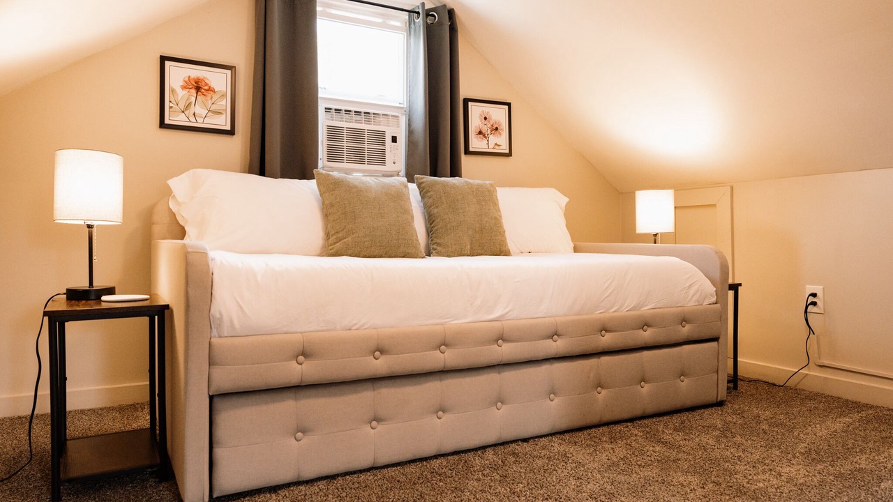 Photo of Bedroom in Pontiac