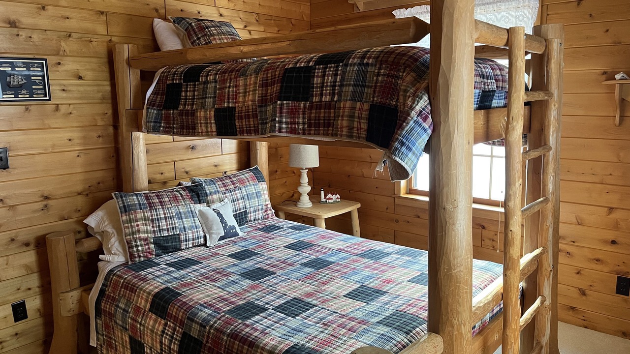 Photo of Bedroom in Cheboygan