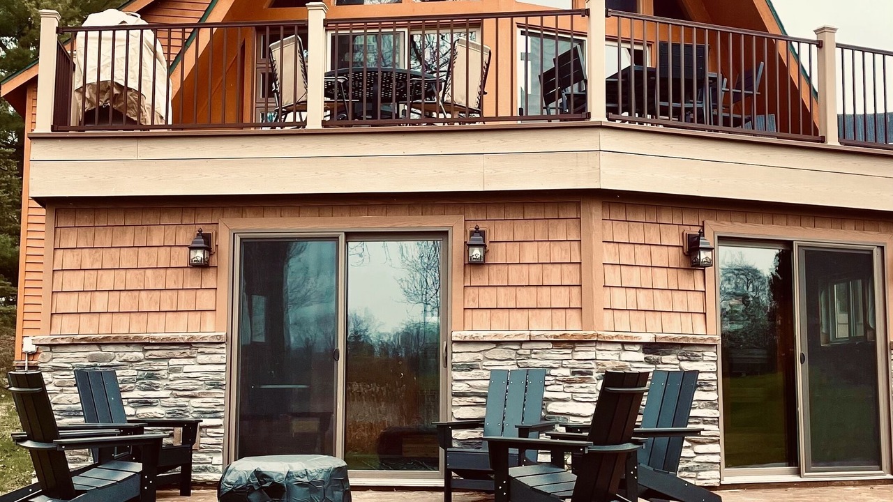 Photo of Patio Balcony in Crystal