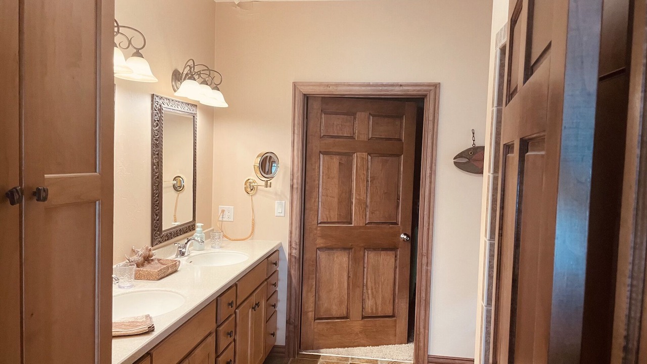 Photo of Bathroom in Ingalls