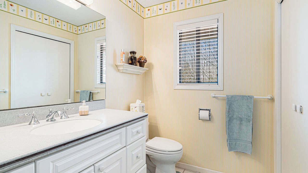 Photo of Bathroom in Canadian Lakes